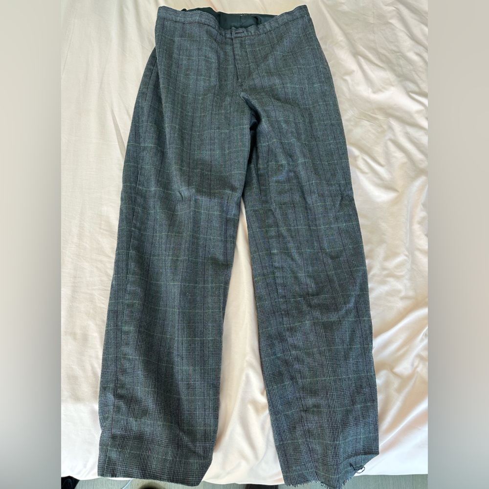 Apt 9 trousers